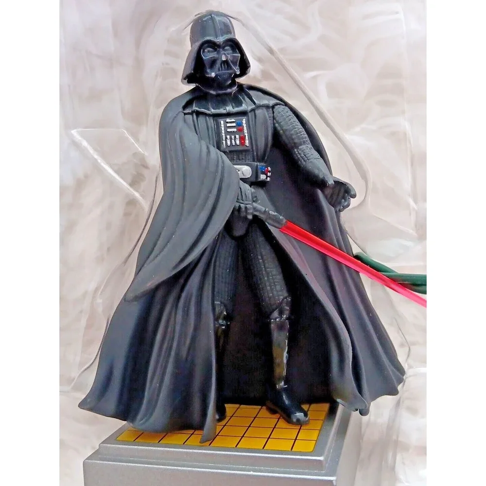 Hallmark Keepsake Magic‎ Ornament 1997 Star Wars Darth Vader